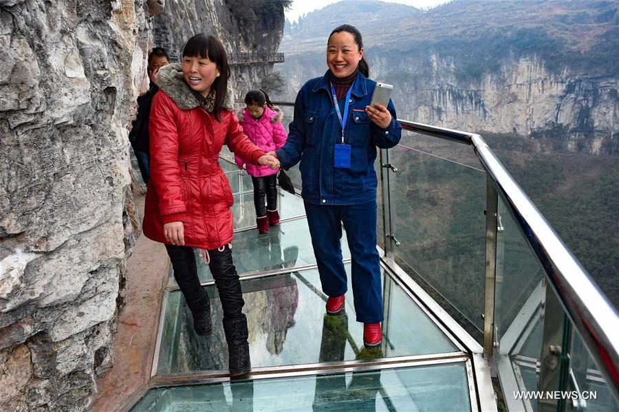 CHINA-GUIZHOU-GLASS SKYWALK (CN)