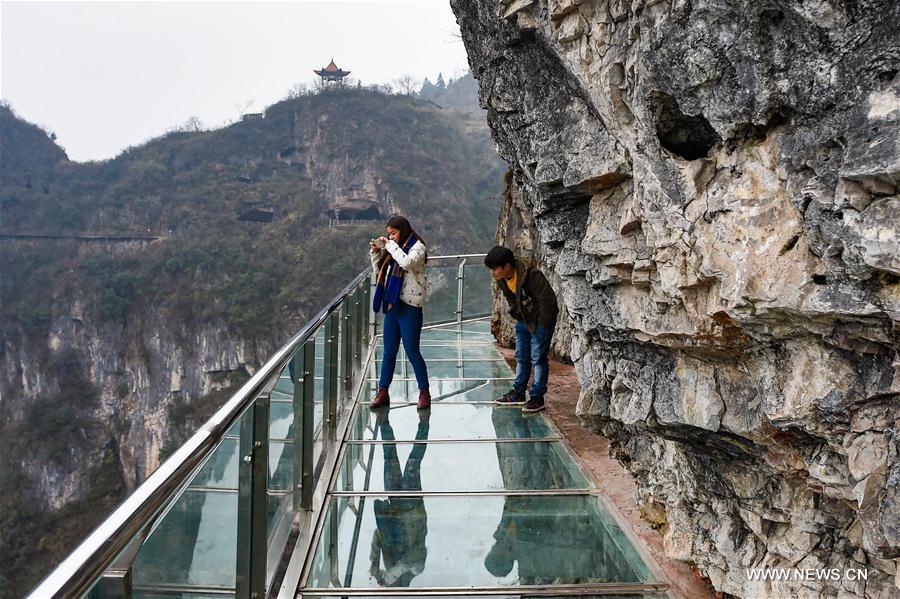 CHINA-GUIZHOU-GLASS SKYWALK (CN)