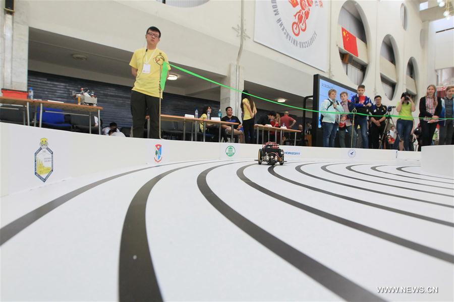 Белорусско-китайский молодежный турнир по робототехнике проходит в Минске