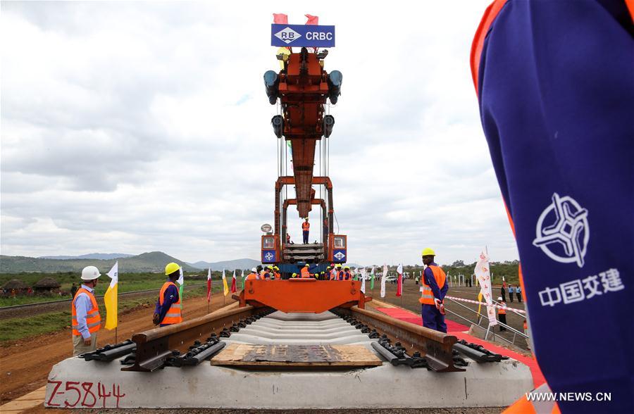 Китайская компания ведет благополучное строительство кенийской железной дороги