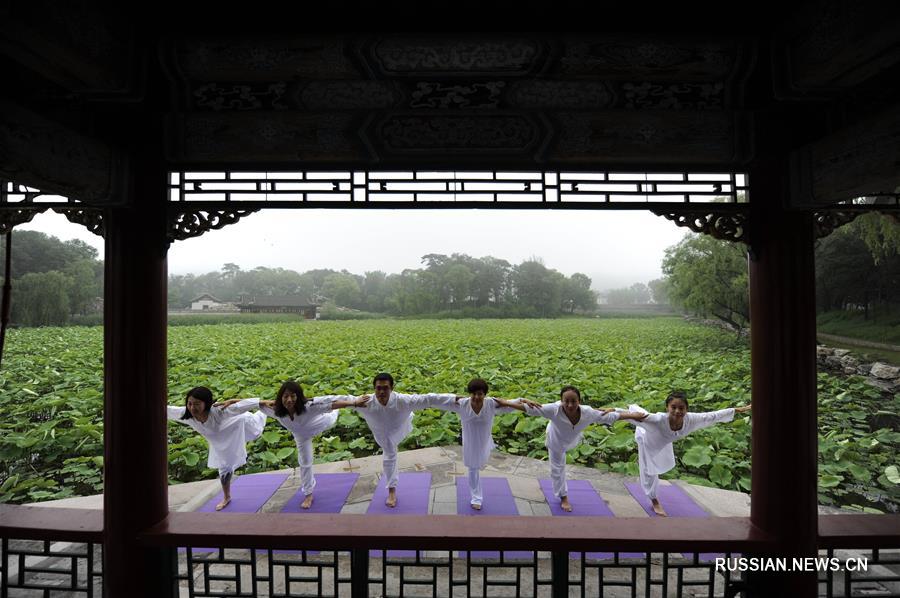 Международный день йоги в Китае