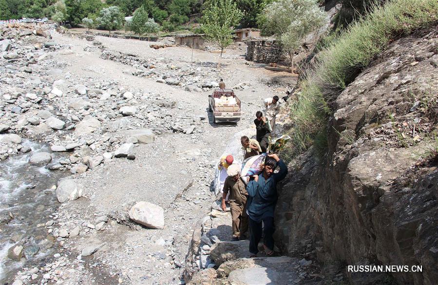 Количество погибших в результате наводнения на северо-западе Пакистана возросло до  43 человек