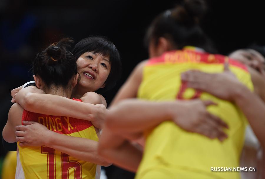 （里约奥运会·夺冠一刻）（48）排球——女排：中国队夺冠