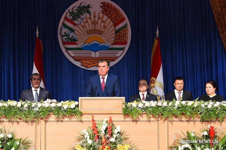 Таджикистан празднует 25-ю годовщину независимости