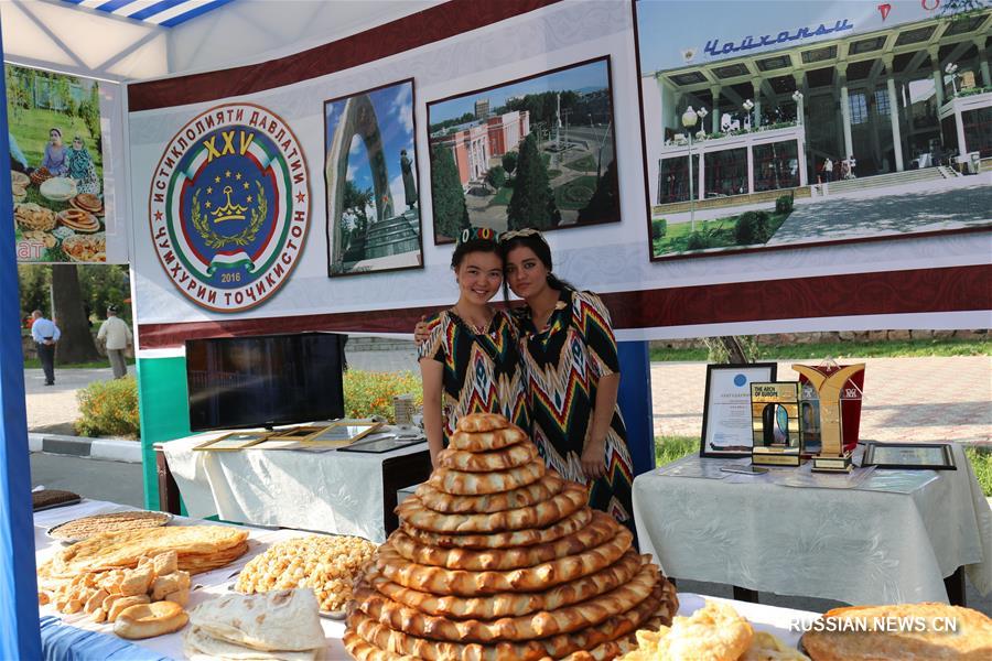 Таджикистан празднует 25-ю годовщину независимости