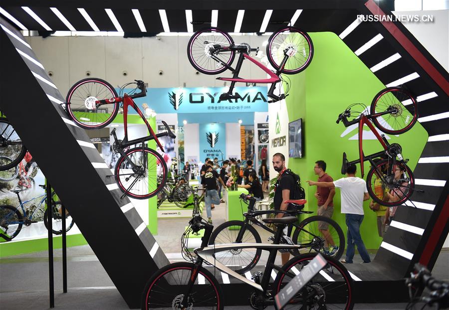 В Нанкине стартовала Азиатская выставка велосипедов-2016 