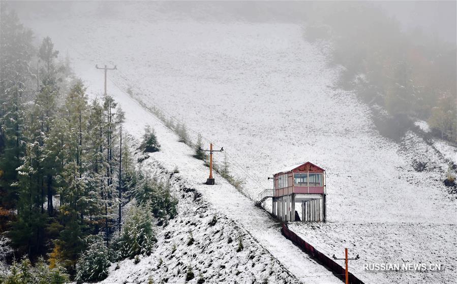 В городе Аршань Внутренней Монголии выпал первый снег
