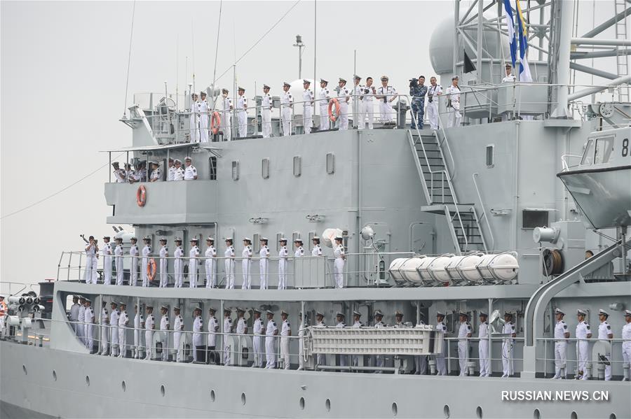 Китайский военный корабль прибыл в Индонезию с дружественным визитом