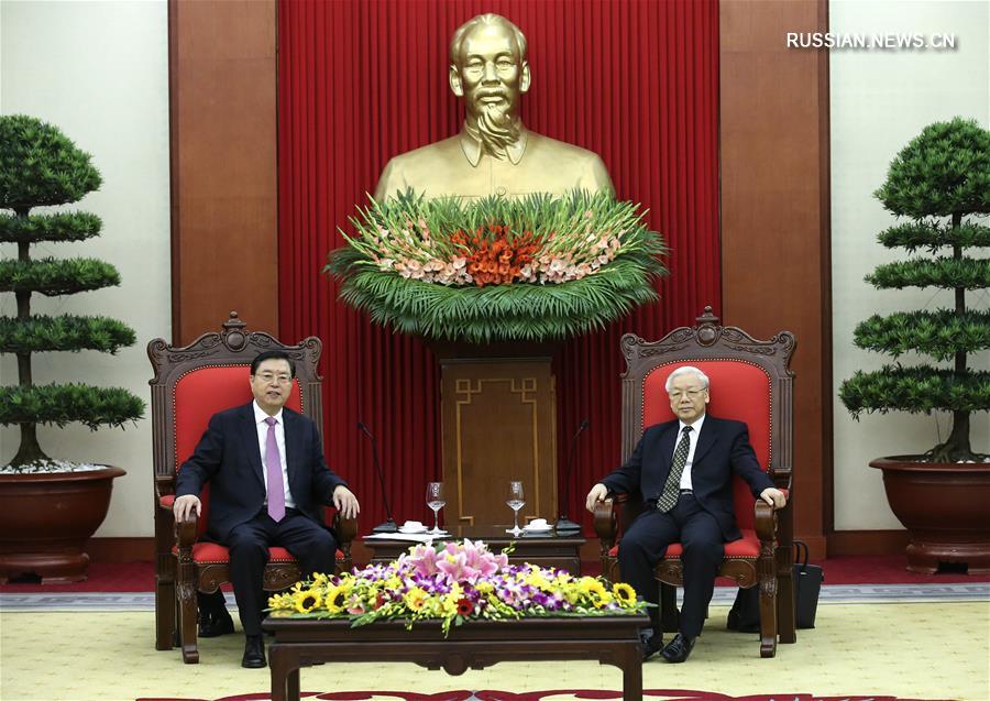 （时政）（1）张德江对越南进行正式友好访问 