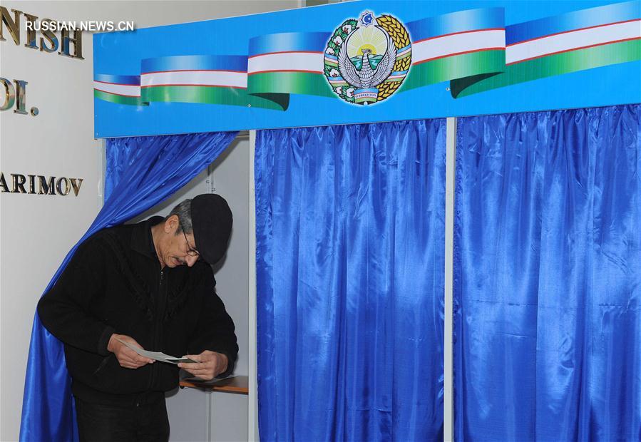 （国际）（3）乌兹别克斯坦总统选举投票开始