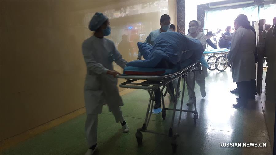В китайской провинции Сычуань 30 человек пострадали от пищевого отравления 