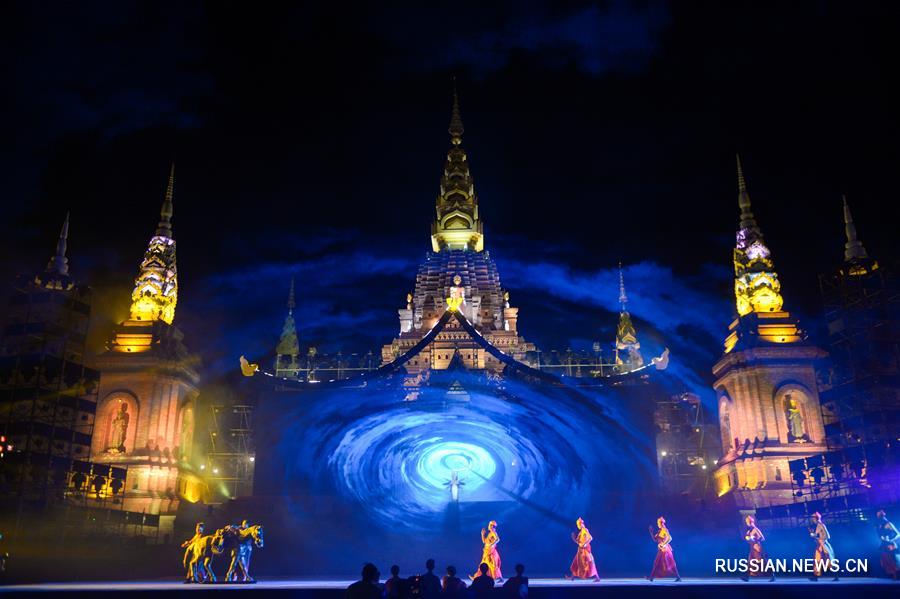 В Юньнани стартовал международный фестиваль культуры и искусства "Ланьцанцзян-Меконг  2016"  