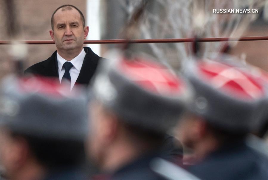 Румен Радев вступил в должность президента Болгарии