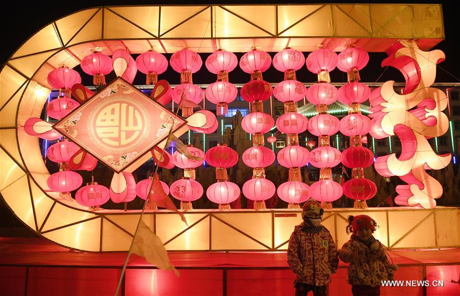 Китай готовится к празднику Юаньсяоцзе  