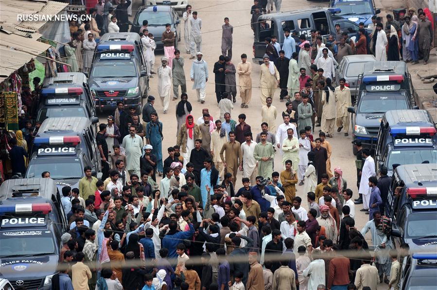 （外代一线）（4）巴基斯坦南部宗教场所恐袭案死亡人数升至88人