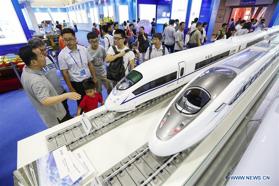 В Пекине проходит Общенациональная выставка инновационных научно-технических достижений  12-й пятилетки