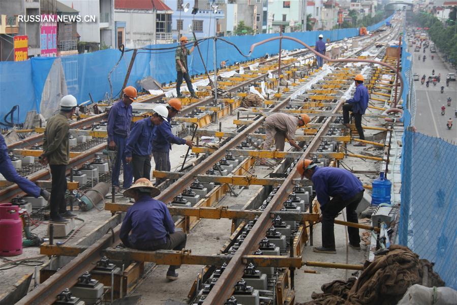 Строительство первой во Вьетнаме линии легкорельсового транспорта с китайским участием  идет полным ходом 