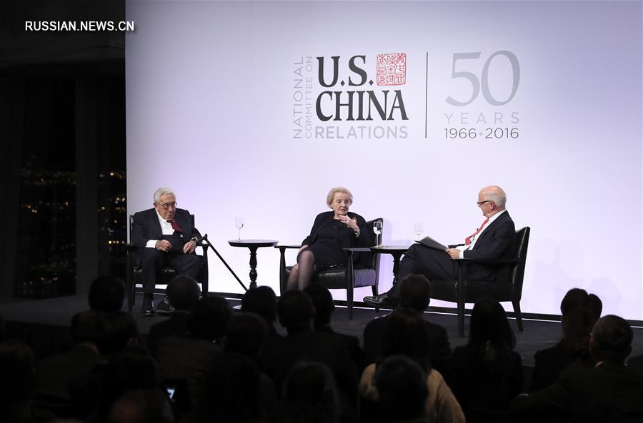 Китай и США должны поддерживать тесные связи -- Генри Киссинджер и Мадлен Олбрайт