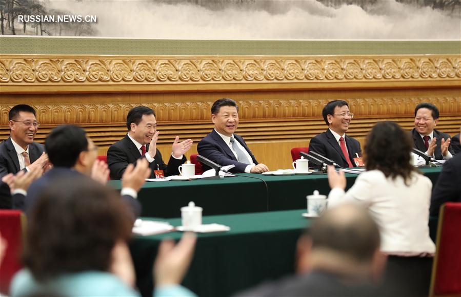 /Сессии ВСНП и ВК НПКСК/ Си Цзиньпин принял участие в дискуссии с депутатами ВСНП от провинции Ляонин