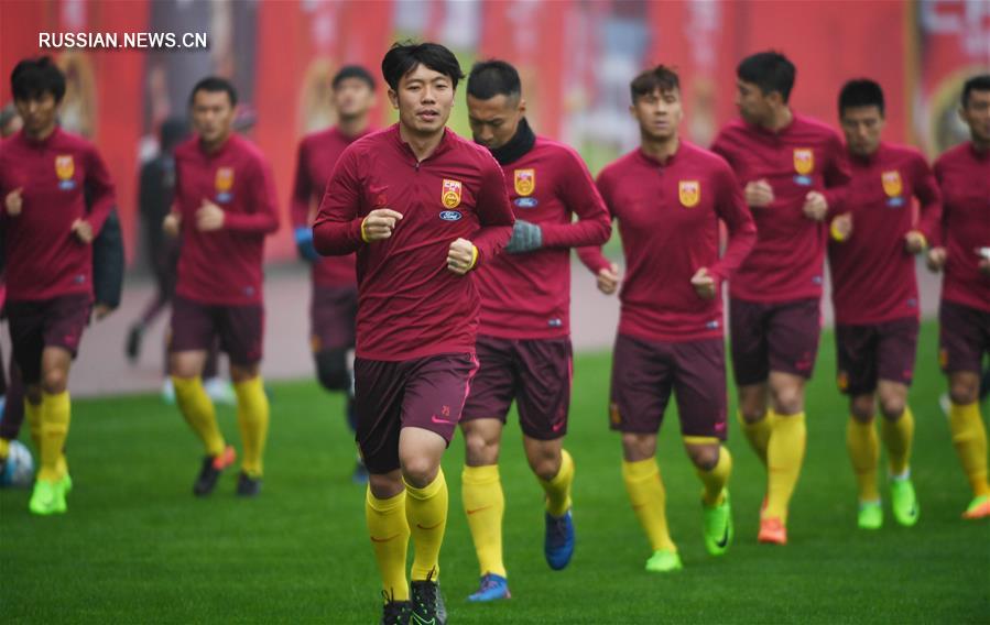 Футбол -- Отборочный турнир ЧМ-2018: китайская сборная готовится к игре с корейцами