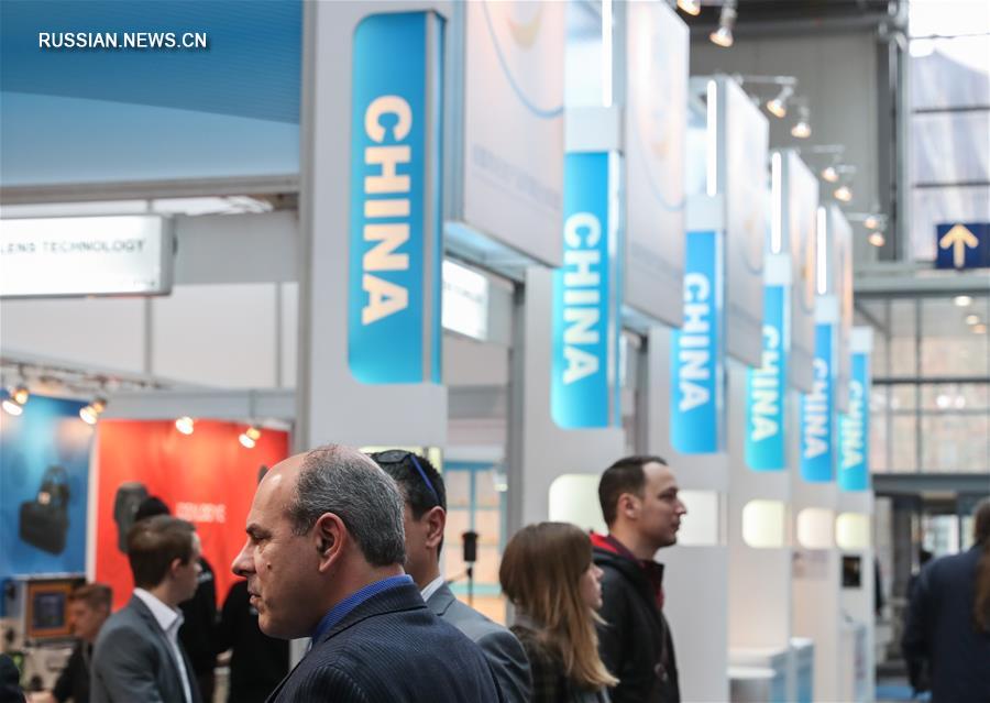 Китайские корпорации на IT-выставке в Ганновере