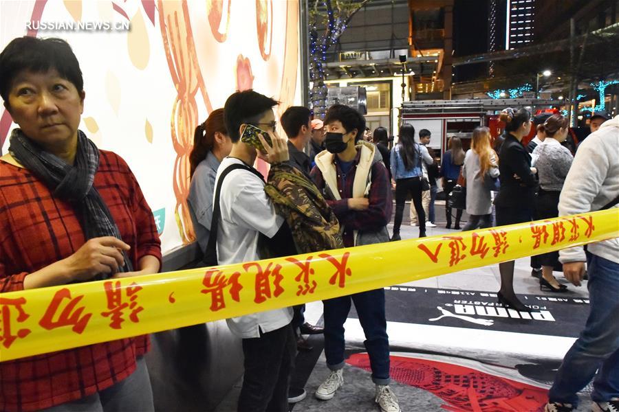 Почти 1000 человек эвакуированы из загоревшегося кинотеатра в городе Тайбэй 