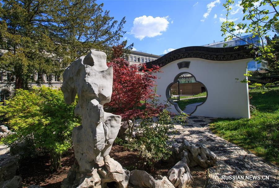 Прекрасные весенние пейзажи в саду "Гусу юань" в штаб-квартире ВТО в Женеве
