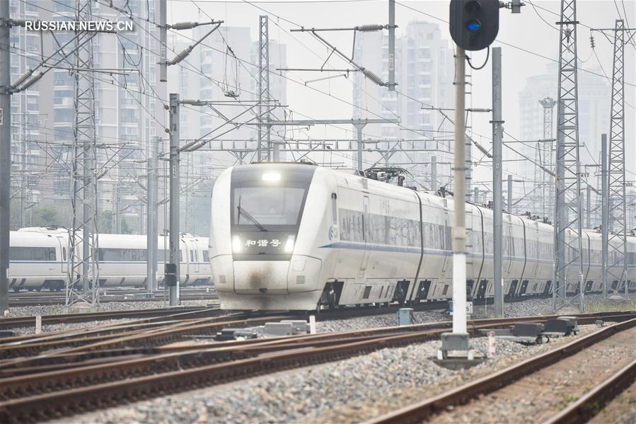 Китайские железные дороги переходят на новый график работы