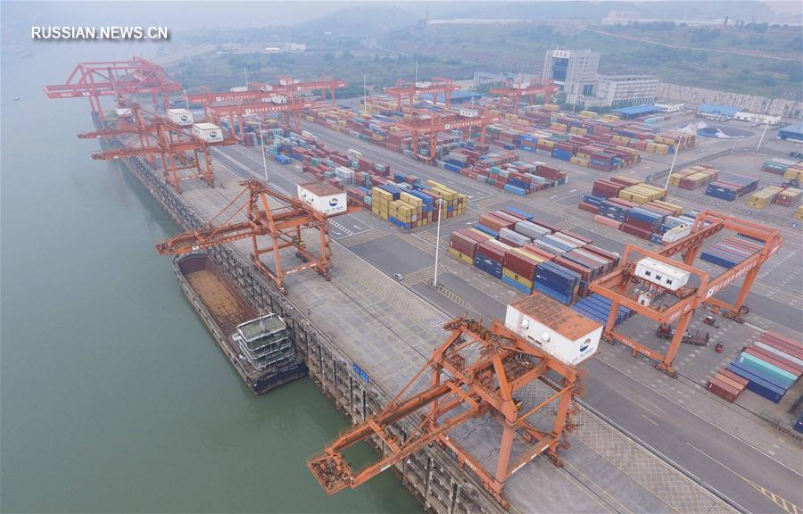 Порт Ибинь -- стратегический пункт инициативы "пояса и пути" в верховьях Янцзы