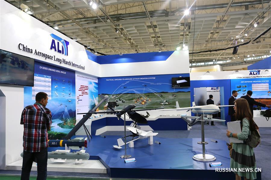 Китайские беспилотники на выставке вооружения и военной техники в Беларуси