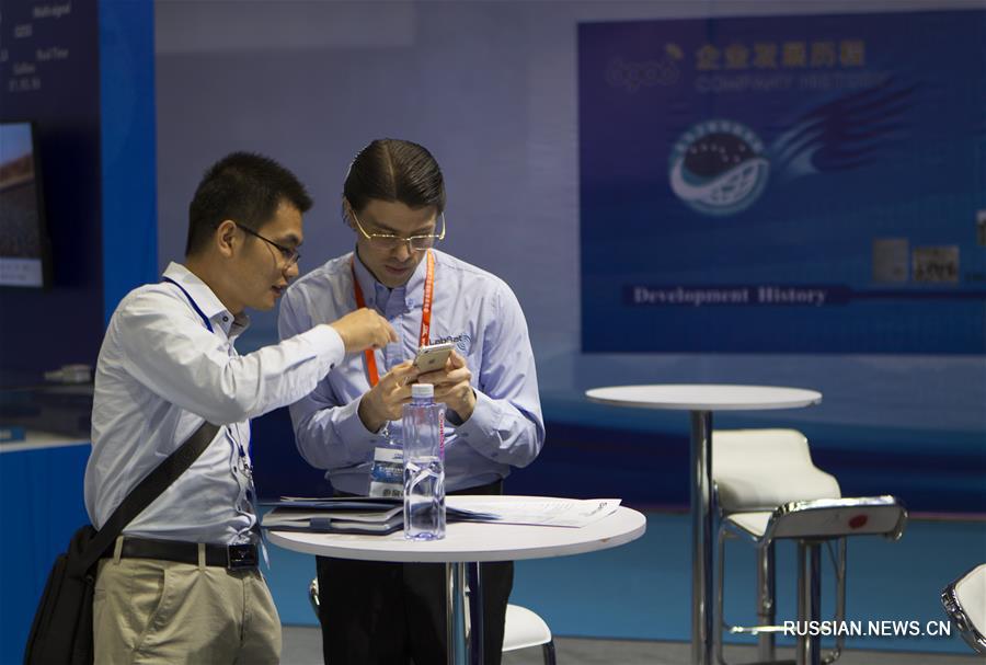 （科技）（6）第八届中国卫星导航技术与应用成果展在沪开幕