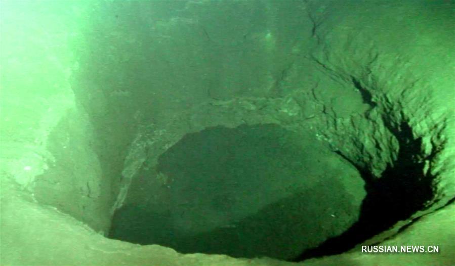 （在世界最深处下潜·图文互动）（6）“蛟龙”号马里亚纳海沟5天3潜 获得大量一手资料和深渊样品 