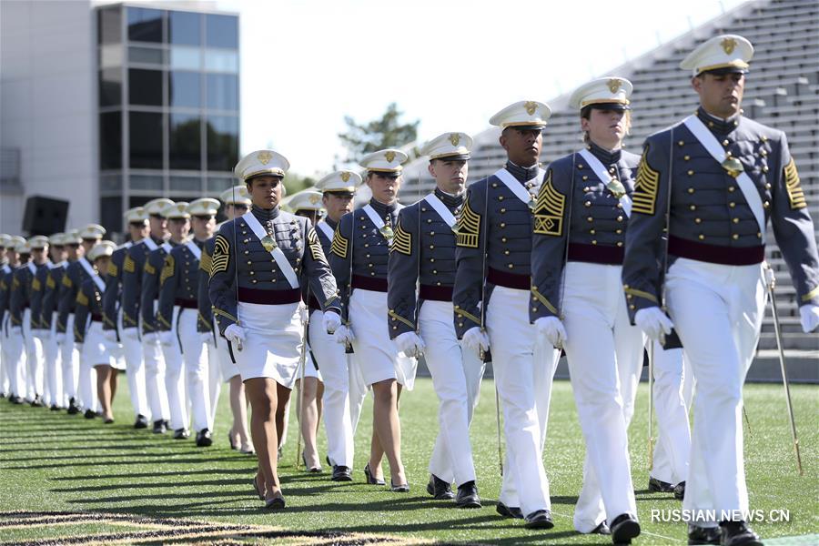 Выпускная церемония в Вест-Пойнтской военной академии США