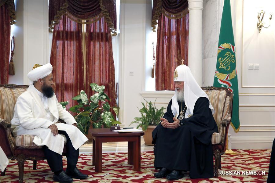 Патриарх Московский и всея Руси Кирилл встретился с главой мусульманского духовенства Кыргызстана 