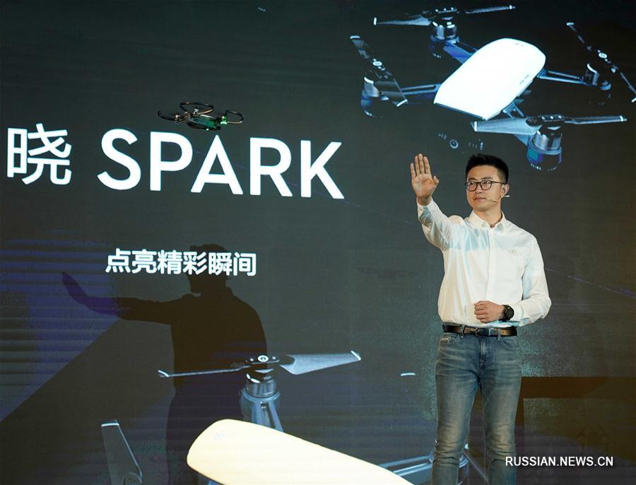 В Пекине представили миниатюрный дрон Spark