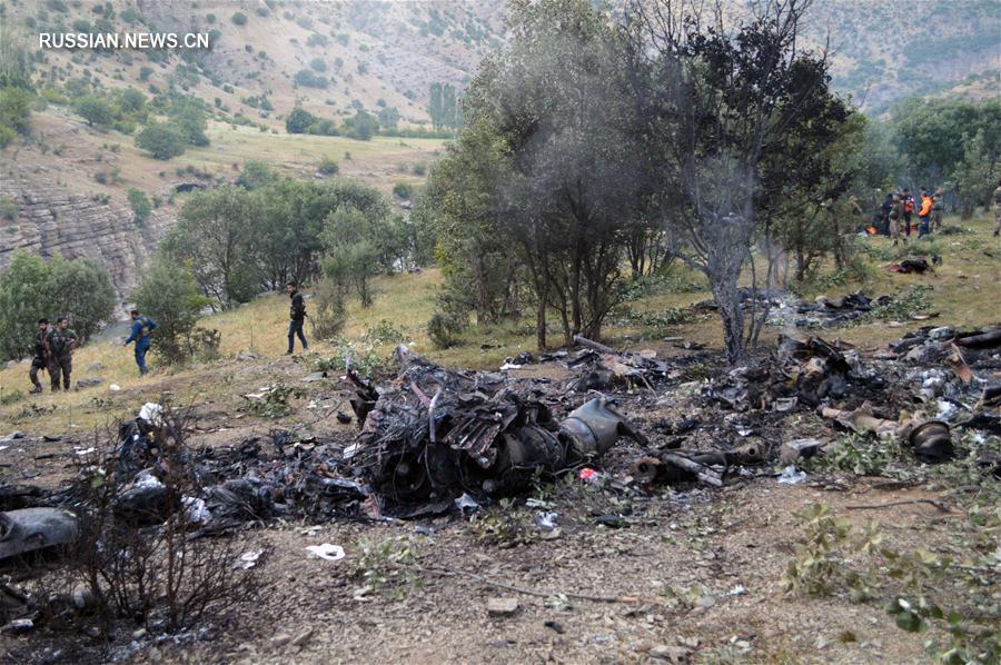 （国际）（3）土耳其一架军用直升机坠毁13人死亡