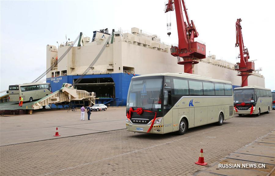600 автобусов китайского производства отправлены из Ляньюньгана в Саудовскую Аравию 