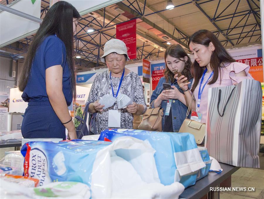 В Казахстане открылась 15-я выставка китайских товаров