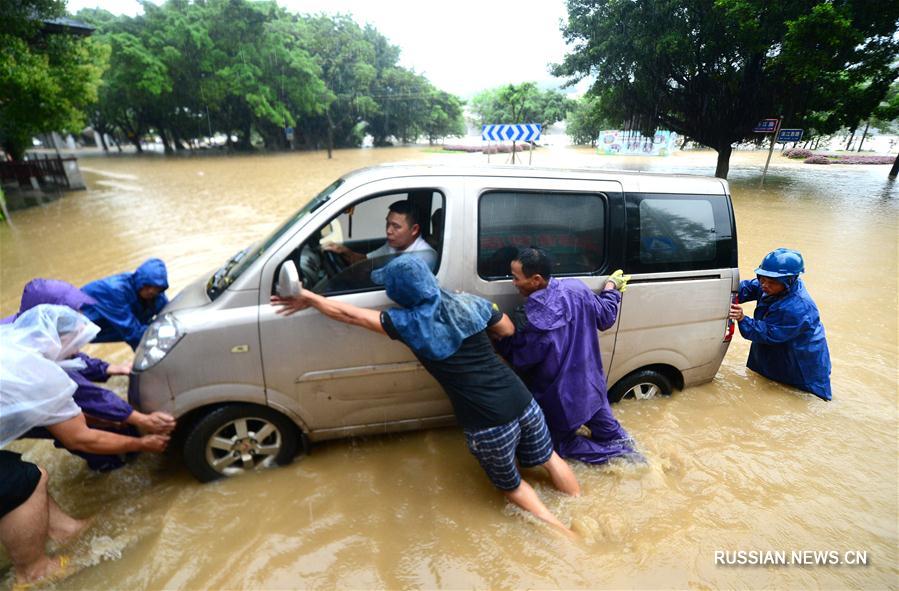 Наводнение в уезде Жуншуй