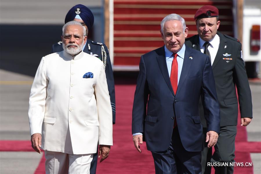Премьер-министр Индии начал визит в Израиль