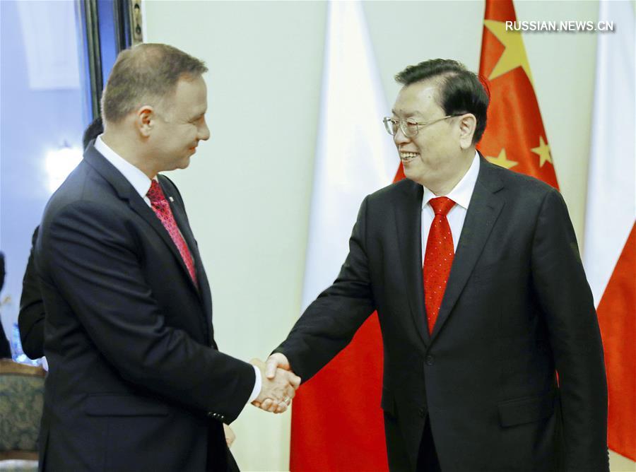 （时政）（1）张德江对波兰进行正式友好访问