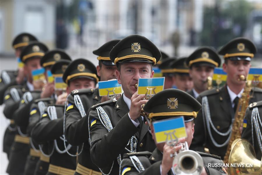 Президент Беларуси Александр Лукашенко посетил Украину с официальным визитом