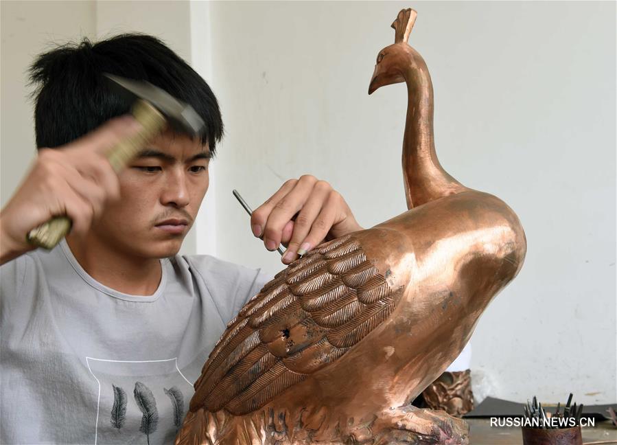 Юньнаньская медная скульптура из уезда Фуминь