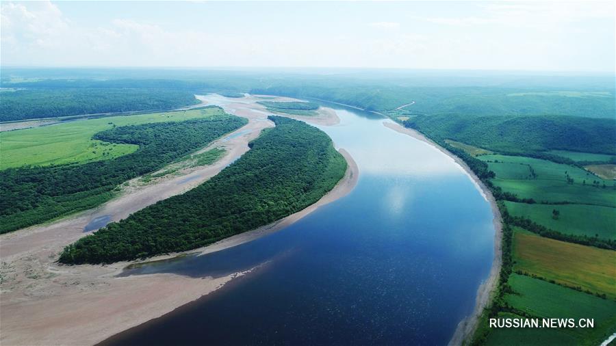 Летнее великолепие реки Хэйлунцзян