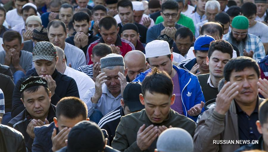 В Казахстане отмечают Курбан айт