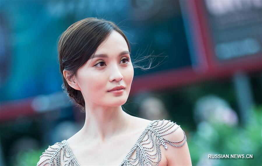 Премьера фильма китайского режиссера "Ангелы носят белое" на 74-м Венецианском кинофестивале 