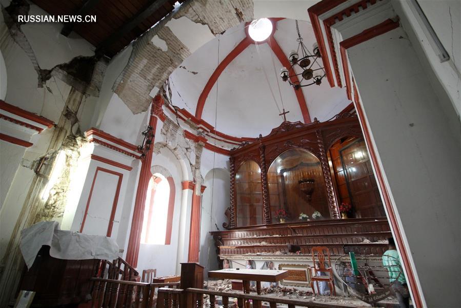 До 58 человек возросло число жертв землетрясения в Мексике