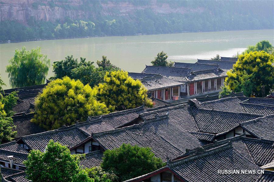 Старинный город Ланчжун в провинции Сычуань