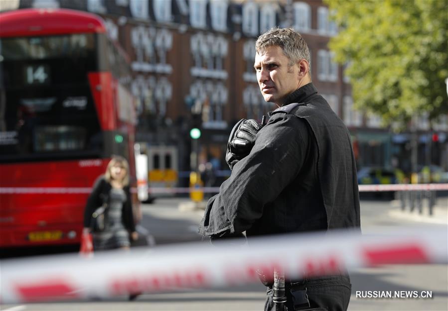 Полиция расценивает взрыв, произошедший в пятницу в метро Лондона  как теракт
