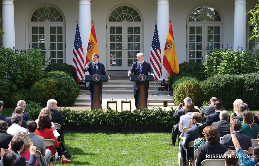 Д. Трамп встретился с премьер-министром Испании